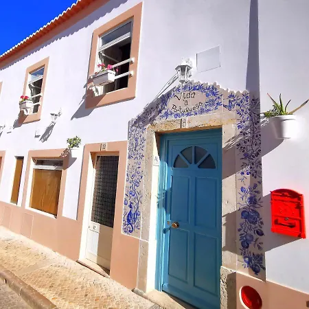 Vida A Portuguesa, Charming 