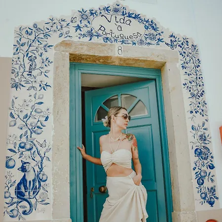 Vida A Portuguesa, Charming 