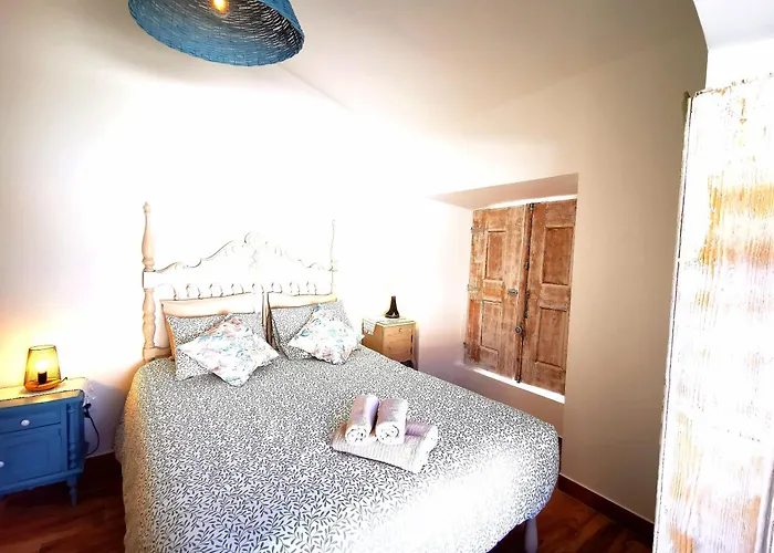 Vida à Portuguesa, Charming Algarve , In The Cultural&historical Center Portimão