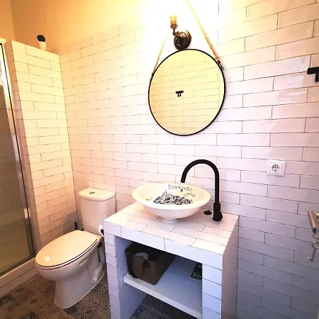 Vida A Portuguesa, Charming 