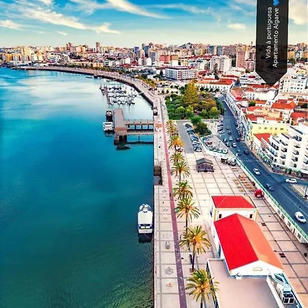 'algarve', Charming Portuguese Style In The Historical Centre, 'vida A Portuguesa' Apartment *