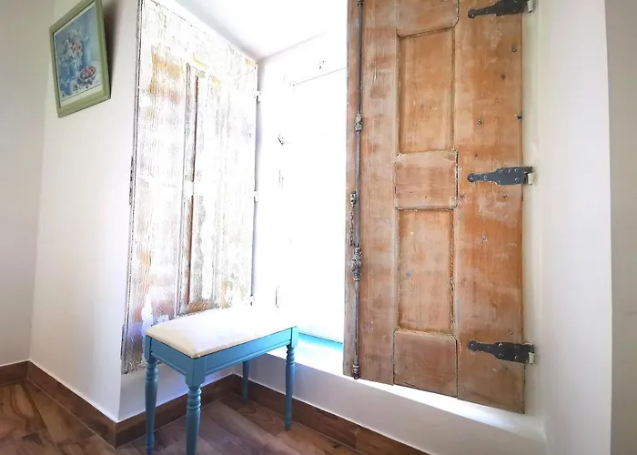 Vida A Portuguesa, Charming 