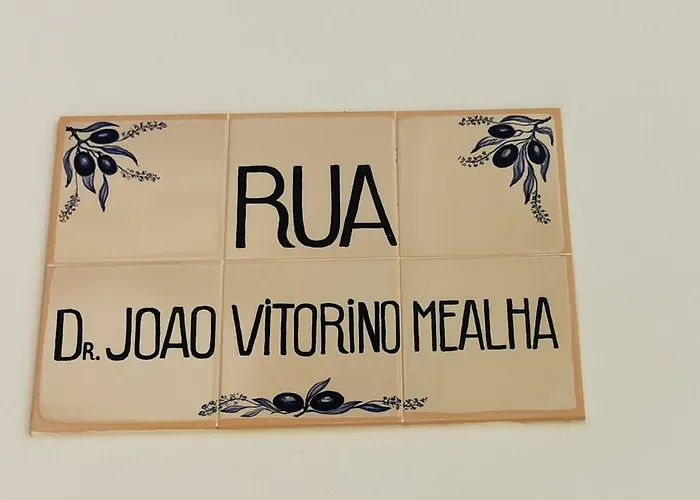 Vida A Portuguesa, Charming 