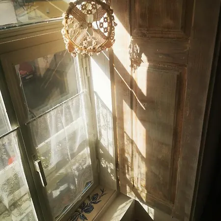 Vida A Portuguesa, Charming 